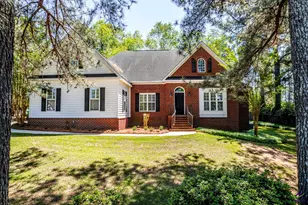 10 Willow Lake Dr, Warner Robins, GA 31093 - Photo 2