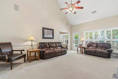 10 Willow Lake Drive, Warner Robins, GA 31093 - Photo 14