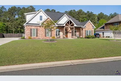 415 Stonegate Trail, Perry, GA 31069 - Photo 2