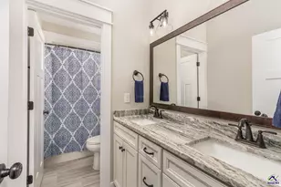415 Stonegate Trail, Perry, GA 31069 - Photo 32