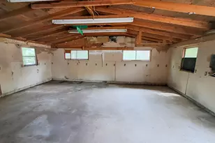 401 Forsyth St, Barnesville, GA 30204 - Photo 24