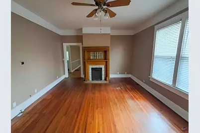 401 Forsyth Street, Barnesville, GA 30204 - Photo 12