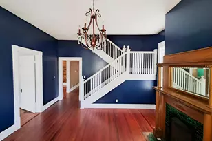401 Forsyth St, Barnesville, GA 30204 - Photo 6