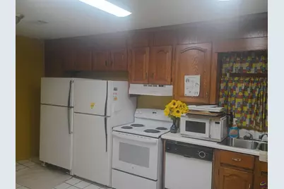 104 Bryant Drive, Perry, GA 31069 - Photo 2