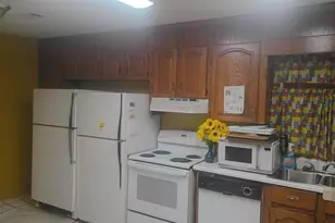104 Bryant Dr, Perry, GA 31069 - Photo 2