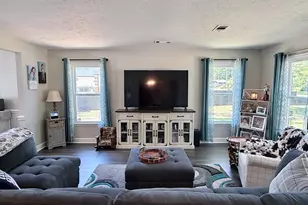 273 Lakeshore Dr, Warner Robins, GA 31088 - Photo 8