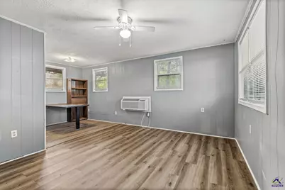 122 Dolly Drive, Jeffersonville, GA 31044 - Photo 6