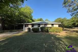 6045 Skipperton Rd, Macon, GA 31216 - Photo 2