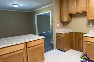 6045 Skipperton Rd, Macon, GA 31216 - Photo 12
