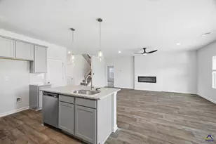 104 Scarecrow Ln, Perry, GA 31069 - Photo 8
