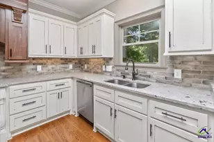 243 Mossland Dr, Perry, GA 31069 - Photo 36