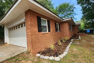 101 Robinhood Dr, Warner Robins, GA 31088 - Photo 2