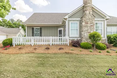 408 Nandina  Court, Warner Robins, GA 31088 - Photo 2