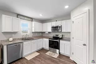238 Isabella Way, Byron, GA 31008 - Photo 12