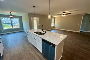 207 Sutton Dr, Perry, GA 31069 - Photo 10