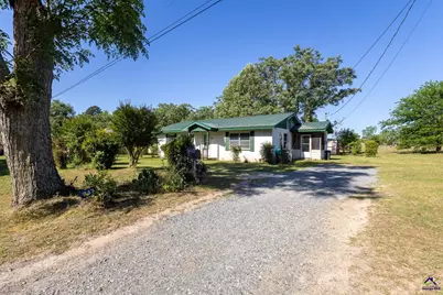 347 Peavy Road, Unadilla, GA 31091 - Photo 2