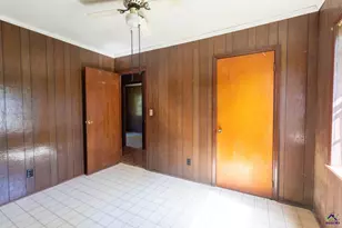 347 Peavy Rd, Unadilla, GA 31091 - Photo 10