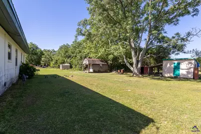 347 Peavy Road, Unadilla, GA 31091 - Photo 14