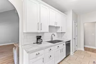 208 Mahan Dr, Perry, GA 31069 - Photo 18