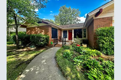 802 Westwood Drive, Warner Robins, GA 31088 - Photo 2