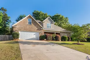 419 Morgan Ranch Cir, Bonaire, GA 31005 - Photo 2