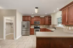 419 Morgan Ranch Cir, Bonaire, GA 31005 - Photo 6