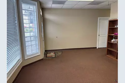 748 N Houston Road, Warner Robins, GA 31093 - Photo 14