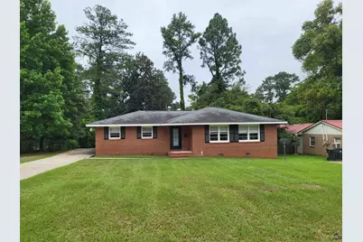320 Draper Street, Warner Robins, GA 31088 - Photo 1
