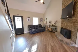 239 Trent Dr, Eastman, GA 31023 - Photo 10