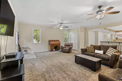 108 Chantilly Drive, Warner Robins, GA 31088 - Photo 6