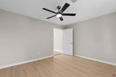 1728 Green Street, Warner Robins, GA 31093 - Photo 30