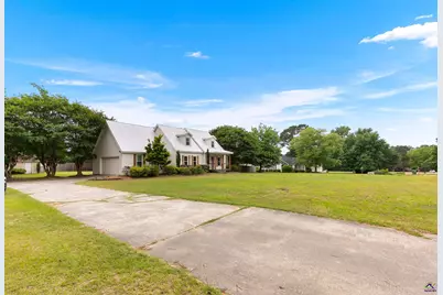 104 Buckingham Place, Perry, GA 31069 - Photo 8