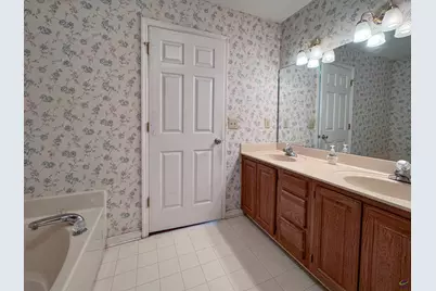 227 Crestwood Circle, Centerville, GA 31028 - Photo 4