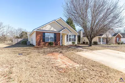 404 Chadwyck Circle, Bonaire, GA 31005 - Photo 2