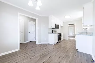 404 Chadwyck Circle, Bonaire, GA 31005 - Photo 6