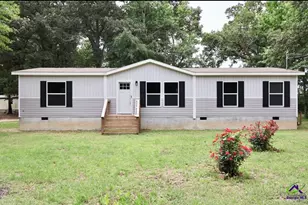 148 Nowhere Rd, Jeffersonville, GA 31044 - Photo 1