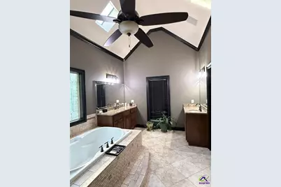 211 Lowpoint Trail, Warner Robins, GA 31093 - Photo 26