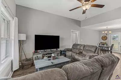 609 Daisy Drive, Perry, GA 31069 - Photo 4