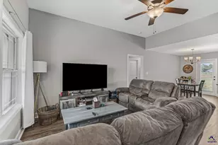 609 Daisy Dr, Perry, GA 31069 - Photo 4