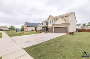 105 Savannah Ct, Byron, GA 31008 - Photo 2