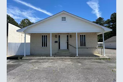 148 E Peacock Street, Cochran, GA 31014 - Photo 1