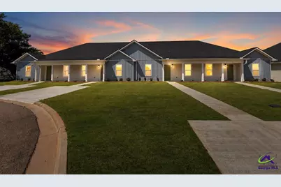 313 Airman Boulevard, Warner Robins, GA 31088 - Photo 1