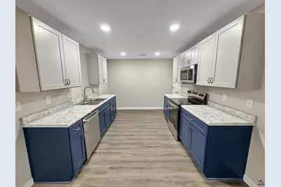 313 Airman Boulevard, Warner Robins, GA 31088 - Photo 12