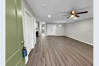 315 Airman Boulevard, Warner Robins, GA 31088 - Photo 6