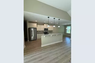 103 Hattie Court, Perry, GA 31069 - Photo 4