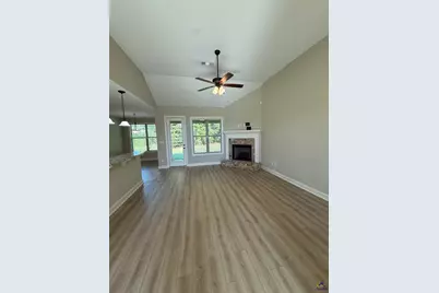 103 Hattie Court, Perry, GA 31069 - Photo 2