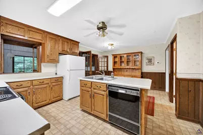 263 Welker Circle, Macon, GA 31211 - Photo 10