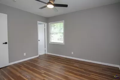 3938 Hartnerss Street, Macon, GA 31204 - Photo 6