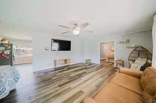 30 Daniel St, Hawkinsville, GA 31036 - Photo 8