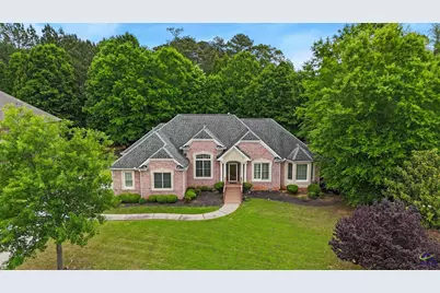 1032 SW Willowood Lane, Atlanta, GA 30331 - Photo 1